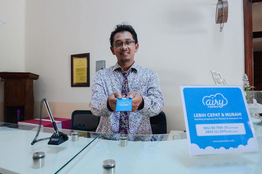 Lovender Guesthouse Malang Ngoại thất bức ảnh
