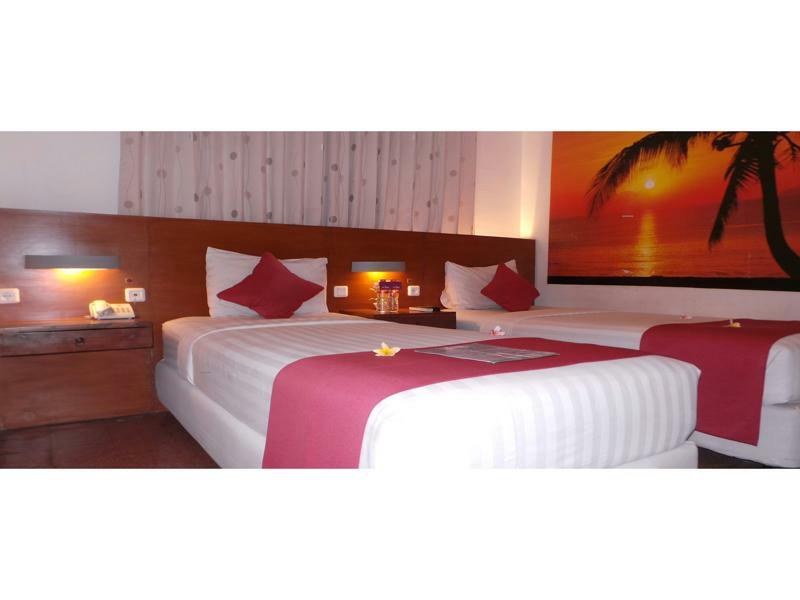 Lovender Guesthouse Malang Ngoại thất bức ảnh